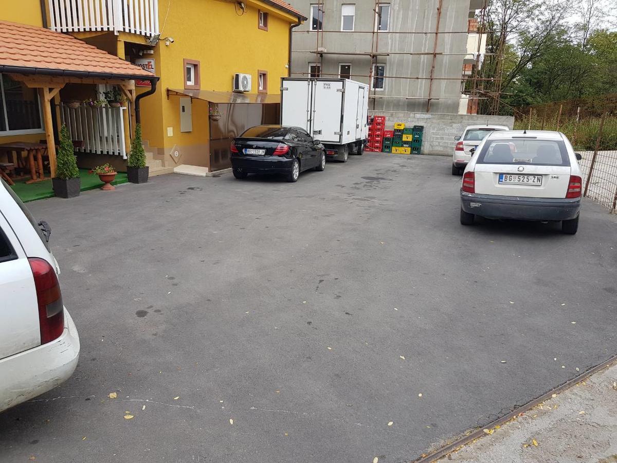 Di Camera Uno Belgrade Extérieur photo